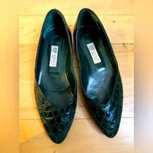 Gucci Vintage Green Crocodile Flats Size 5.5